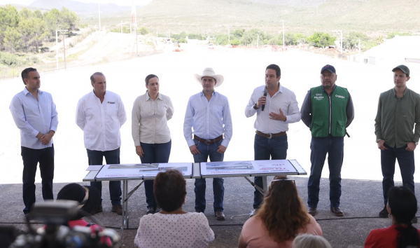 Vamos avanzando muy bien con las grandes obras en todo Coahuila: Manolo